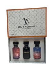 Cargar imagen en el visor de la galería, Estuche de perfumes Dama Louis Vuitton 3 Piezas 30ml
