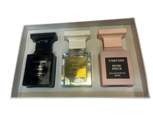 Cargar imagen en el visor de la galería, Estuche Tom Ford   3 x 30ml
